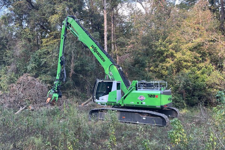 SENNEBOGEN tree care handler clearing brush
